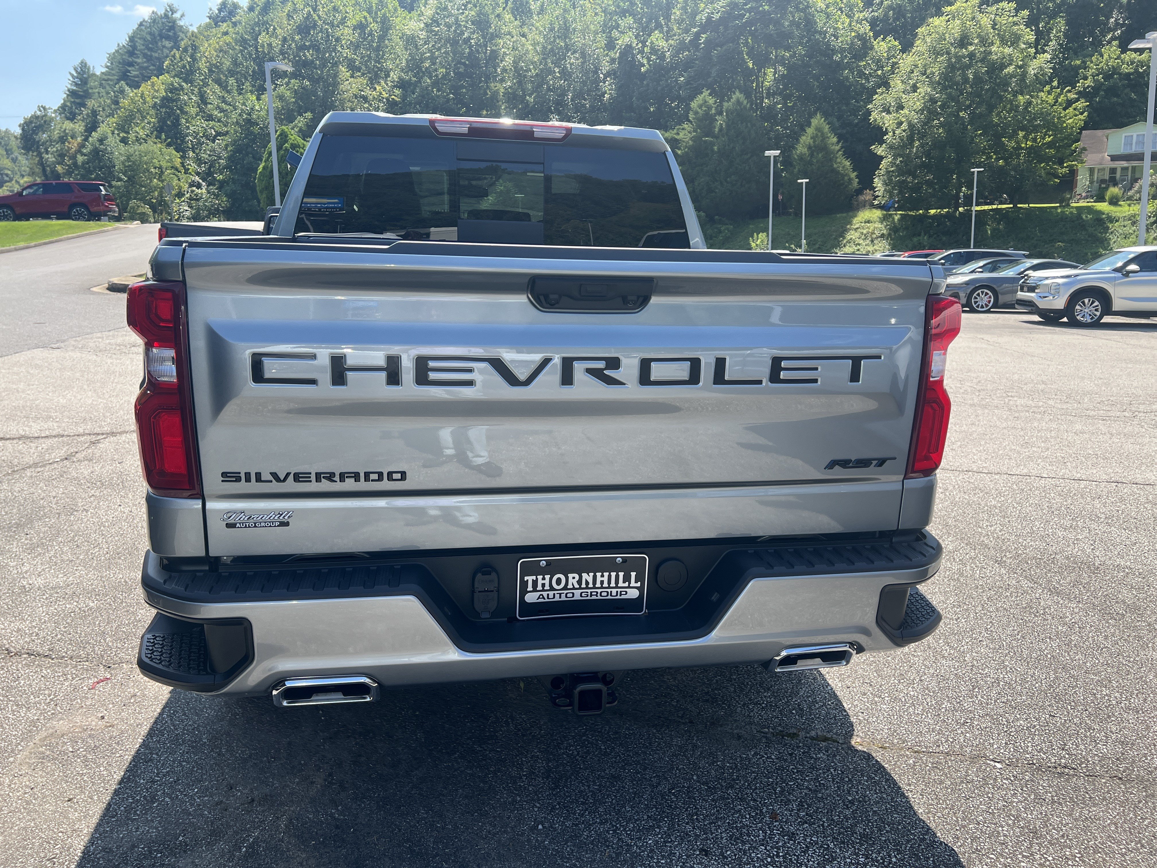 New 2026 Chevrolet Silverado 1500 RST w/ Z71 Off-Road Package AWD/4WD image 4