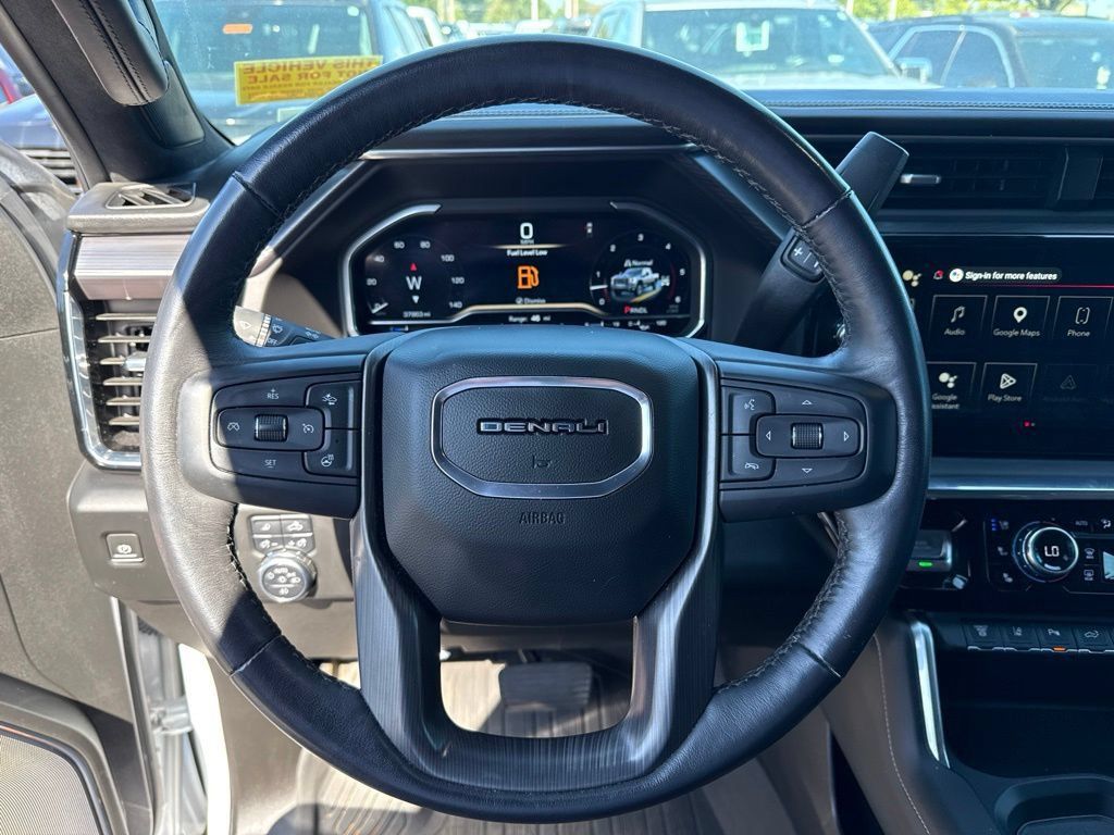 Used 2024 GMC Sierra 2500 Denali Ultimate AWD/4WD image 11