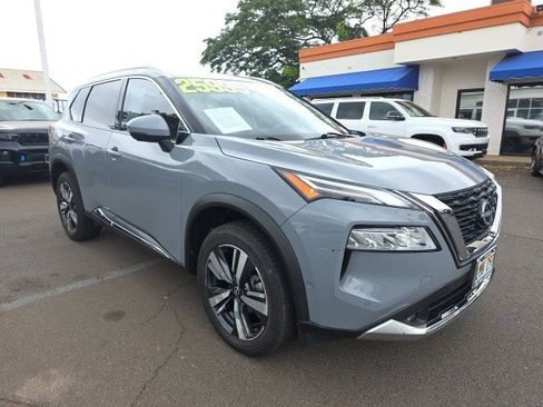 Used 2022 Nissan Rogue Platinum w/ Head-Up Display Package image 1