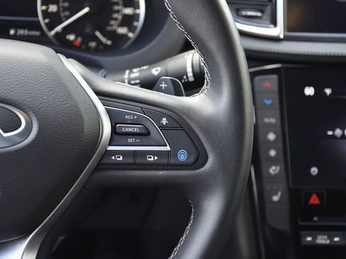 Used 2025 INFINITI QX50 Luxe AWD/4WD image 9
