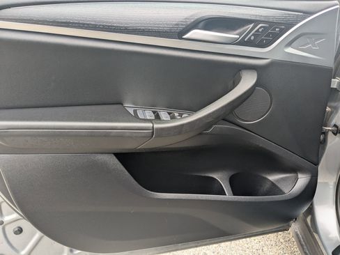 Used 2024 BMW X3 xDrive30i image 12