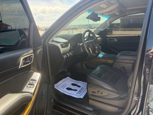 Used 2016 GMC Yukon Denali w/ Open Road Package AWD/4WD image 11