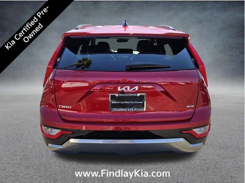 Certified 2025 Kia Niro EX Touring image 8