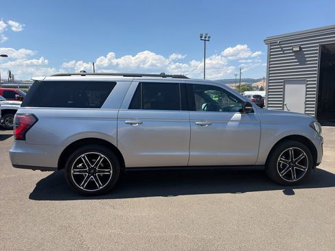 Used 2020 Ford Expedition Max Limited w/ Equipment Group 303A AWD/4WD image 8
