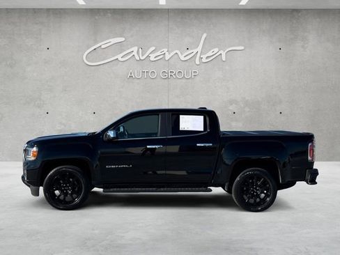 Used 2022 GMC Canyon Denali w/ Denali Black Edition Package image 13