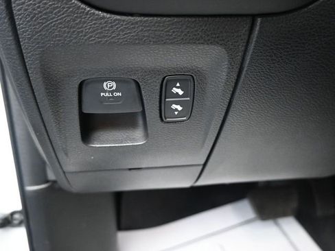 Used 2021 RAM 1500 Limited image 27