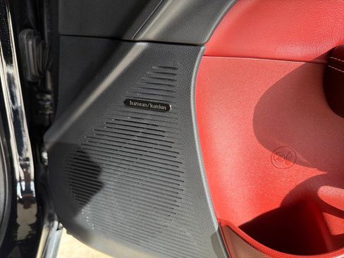 Used 2022 Dodge Challenger SRT Hellcat w/ Plus Package image 33