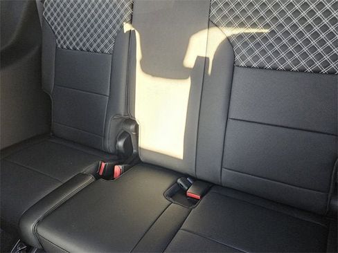 New 2026 GMC Acadia Denali w/ Super Cruise Package image 11