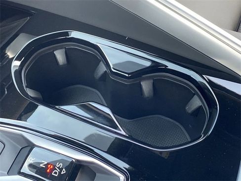 Used 2025 Audi Q5 Premium Plus image 32