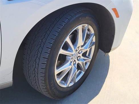 Used 2023 Buick Enclave Premium w/ Experience Buick Package image 5