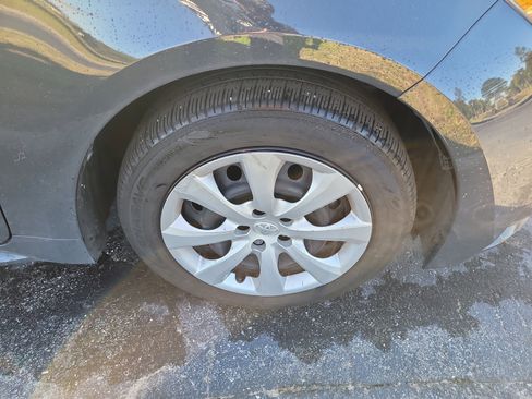 Used 2023 Toyota Corolla LE image 9