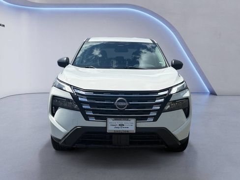 Used 2024 Nissan Rogue S FWD image 9