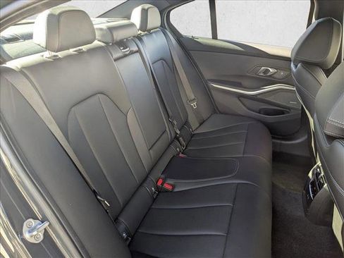 Certified 2025 BMW 330i xDrive Sedan w/ Premium Package image 21