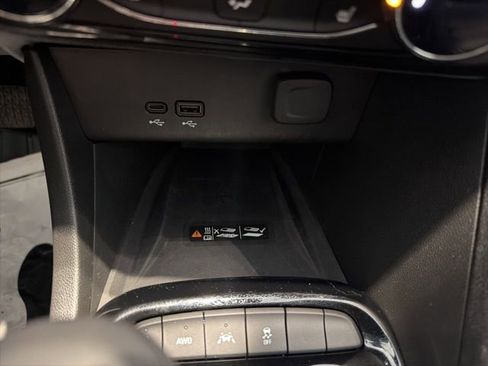 Used 2024 Buick Encore GX Sport Touring w/ Comfort Package AWD/4WD image 21