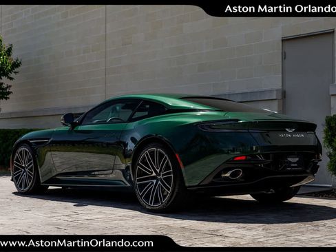 Used 2024 Aston Martin DB12 Coupe RWD image 39