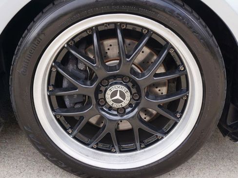 Used 2013 Mercedes-Benz E 350 BlueTEC Sedan image 12