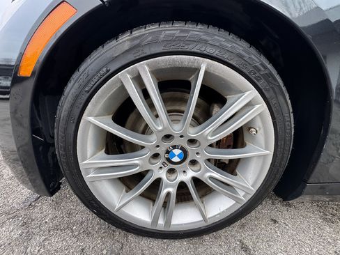 Used 2011 BMW 335i Convertible image 24