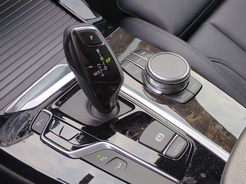 Used 2018 BMW X3 M40i w/ Premium Package image 25