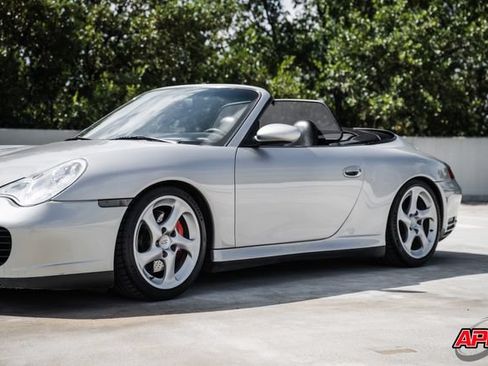 Used 2004 Porsche 911 Carrera 4S AWD/4WD image 44