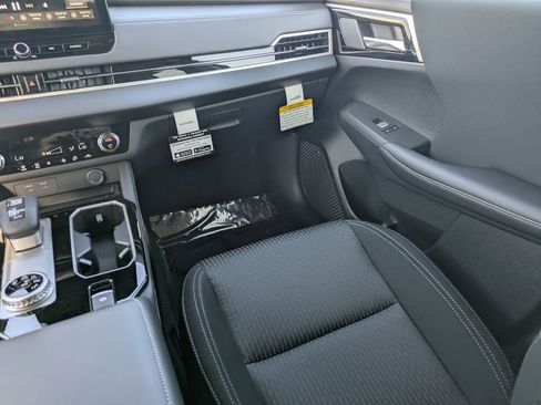 New 2026 Mitsubishi Outlander ES FWD image 15