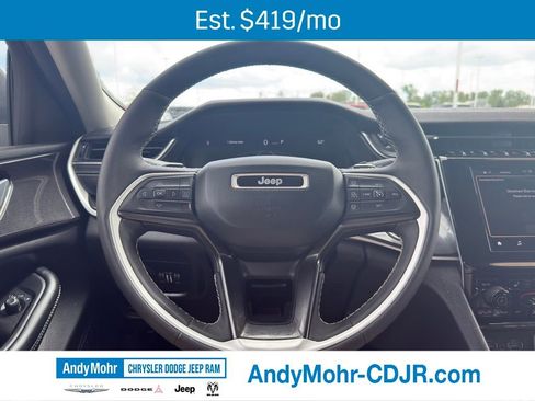 Used 2023 Jeep Grand Cherokee L Laredo w/ Luxury Tech Group I AWD/4WD image 16