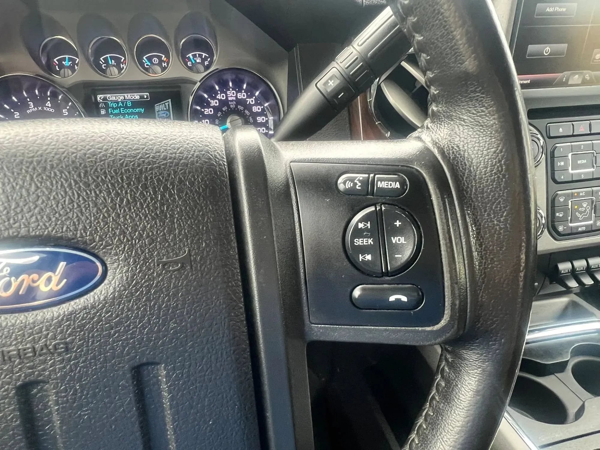 Used 2016 Ford F250 Lariat w/ Lariat Ultimate Package AWD/4WD image 19