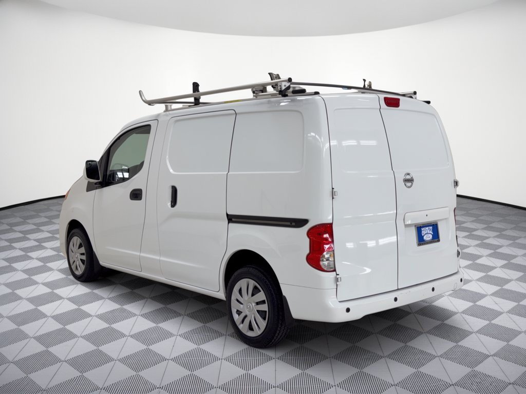 Used 2015 Nissan NV200 SV w/ Exterior Appearance Package FWD image 3
