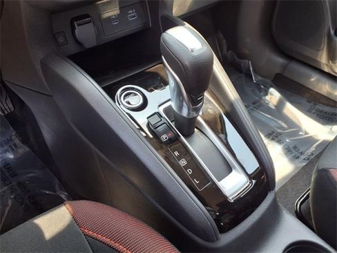 New 2025 Nissan Versa SR w/ Trunk Package image 17