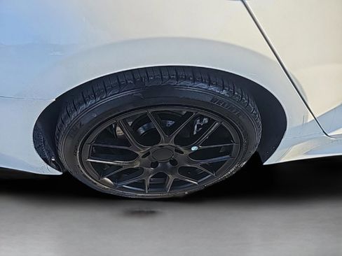 Used 2021 Kia Stinger GT-Line image 14