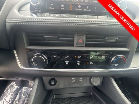 Certified 2025 Nissan Rogue S FWD image 18