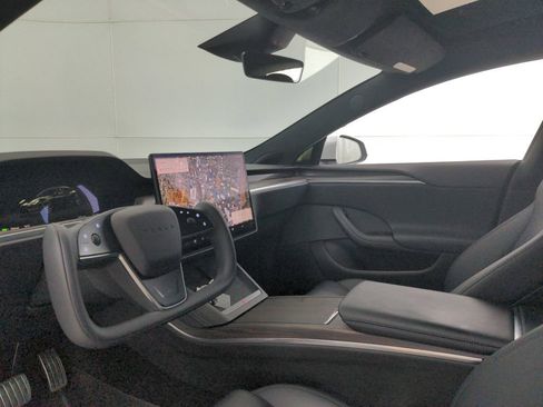 Used 2022 Tesla Model S AWD/4WD image 16