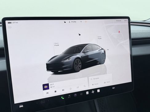 Used 2024 Tesla Model 3 Standard Range RWD image 62