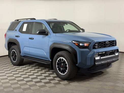Used 2025 Toyota 4Runner TRD Off-Road AWD/4WD image 7