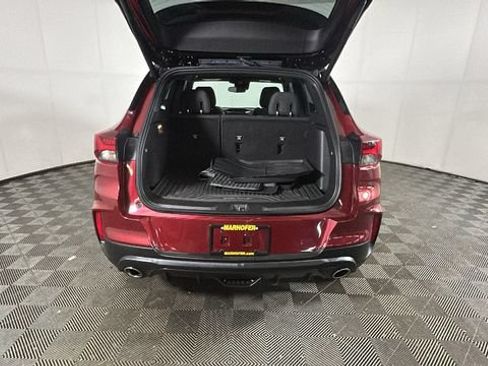 Used 2023 Chevrolet TrailBlazer RS w/ Sun and Liftgate Package FWD image 27