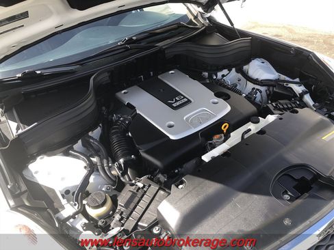 Used 2017 INFINITI QX50 2WD w/ Premium Plus Package image 36