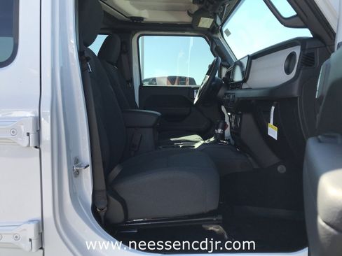 New 2026 Jeep Wrangler Unlimited Sport image 18