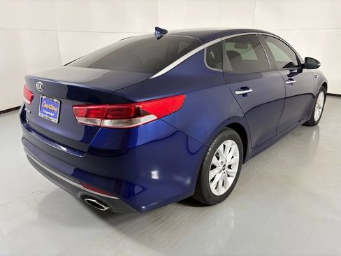 Used 2018 Kia Optima LX w/ 17" Alloy Wheels Package image 8