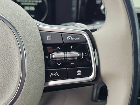 Certified 2023 Kia Sorento SX Prestige AWD/4WD image 38
