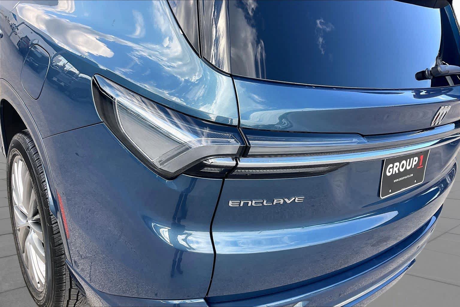 Used 2026 Buick Enclave Avenir w/ Super Cruise Package FWD image 29