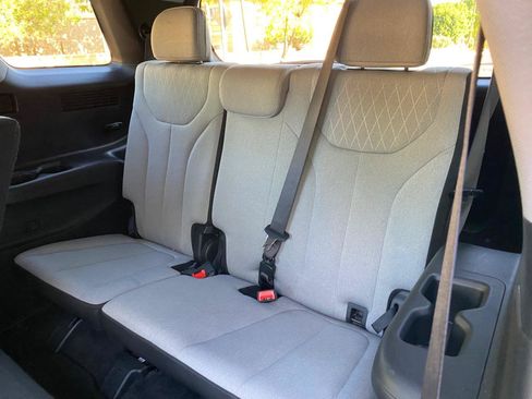 Used 2021 Hyundai Palisade SE FWD image 39
