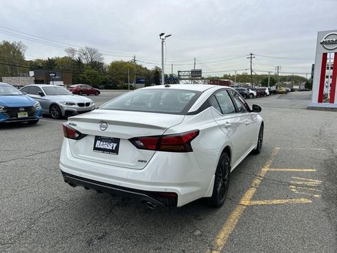New 2026 Nissan Altima 2.5 SV w/ SV Special Edition Package AWD/4WD image 8