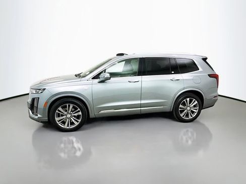 Used 2024 Cadillac XT6 Premium Luxury image 5