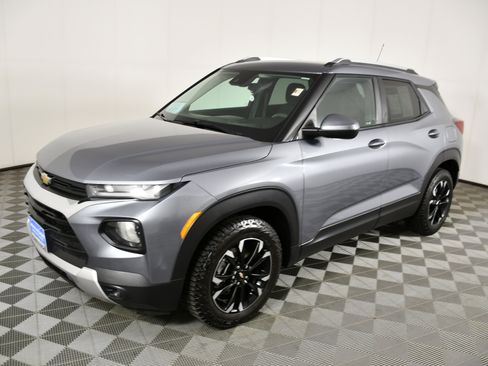 Used 2022 Chevrolet TrailBlazer LT image 10