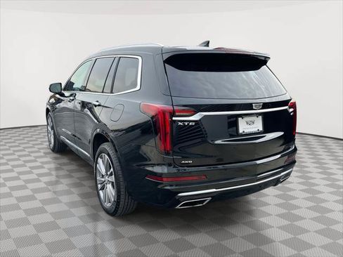Used 2024 Cadillac XT6 Premium Luxury AWD/4WD image 6