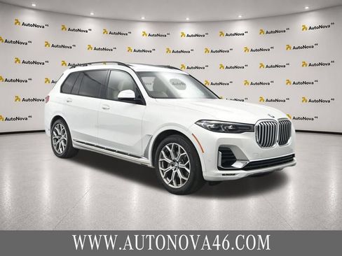 Used 2021 BMW X7 xDrive40i w/ Executive Package AWD/4WD image 11