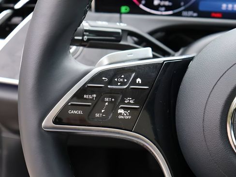 Certified 2026 Mercedes-Benz E 350 4MATIC Sedan image 32