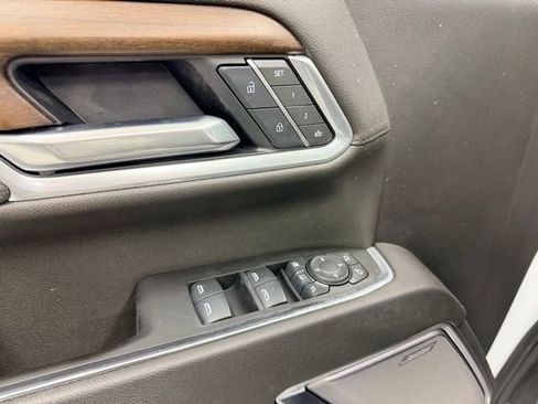 Certified 2025 Chevrolet Silverado 2500 High Country w/ High Country Premium Package image 21