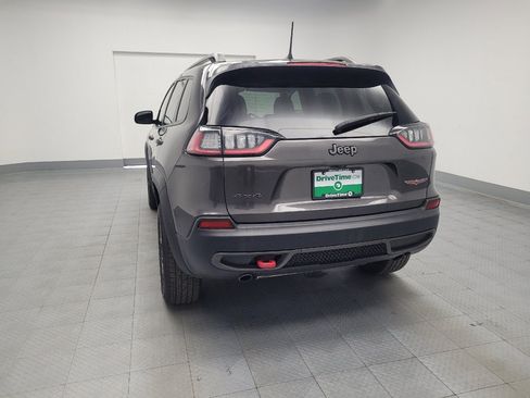 Used 2019 Jeep Cherokee Trailhawk AWD/4WD image 6