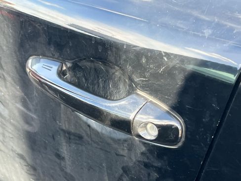 Used 2016 Toyota RAV4 SE image 18