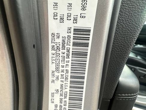 Used 2014 Dodge Durango Limited w/ Premium Group AWD/4WD image 9